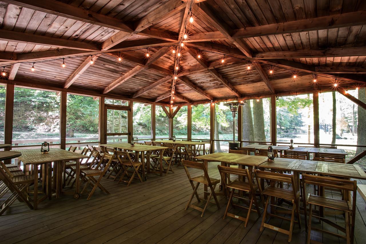 The Morris Estate Bed & Breakfast Niles Bagian luar foto