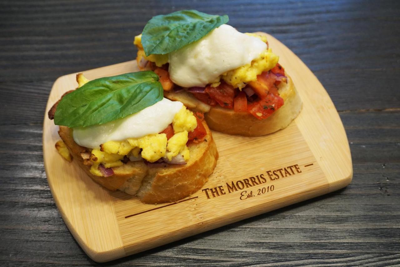 The Morris Estate Bed & Breakfast Niles Bagian luar foto
